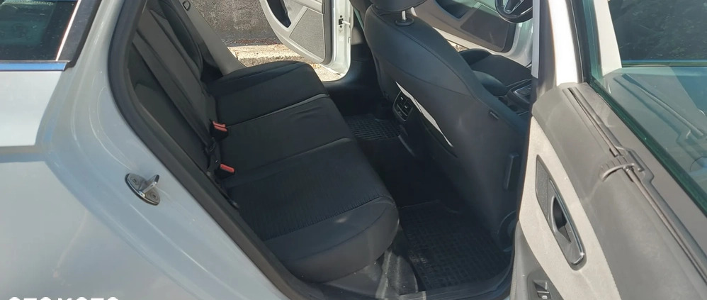 Seat Leon cena 62900 przebieg: 93378, rok produkcji 2018 z Kraków małe 352
